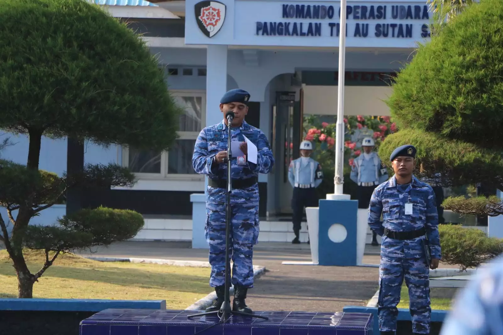 Upacara Bendera 17 An Di Lanud SUT Kadisops Bacakan Amanat Pangkoops