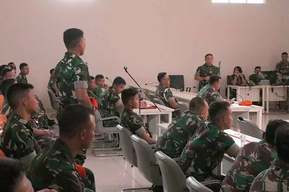 Prajurit Mako Kopasgat Ikuti Ceramah Hukum Intelijen Dan Lamja