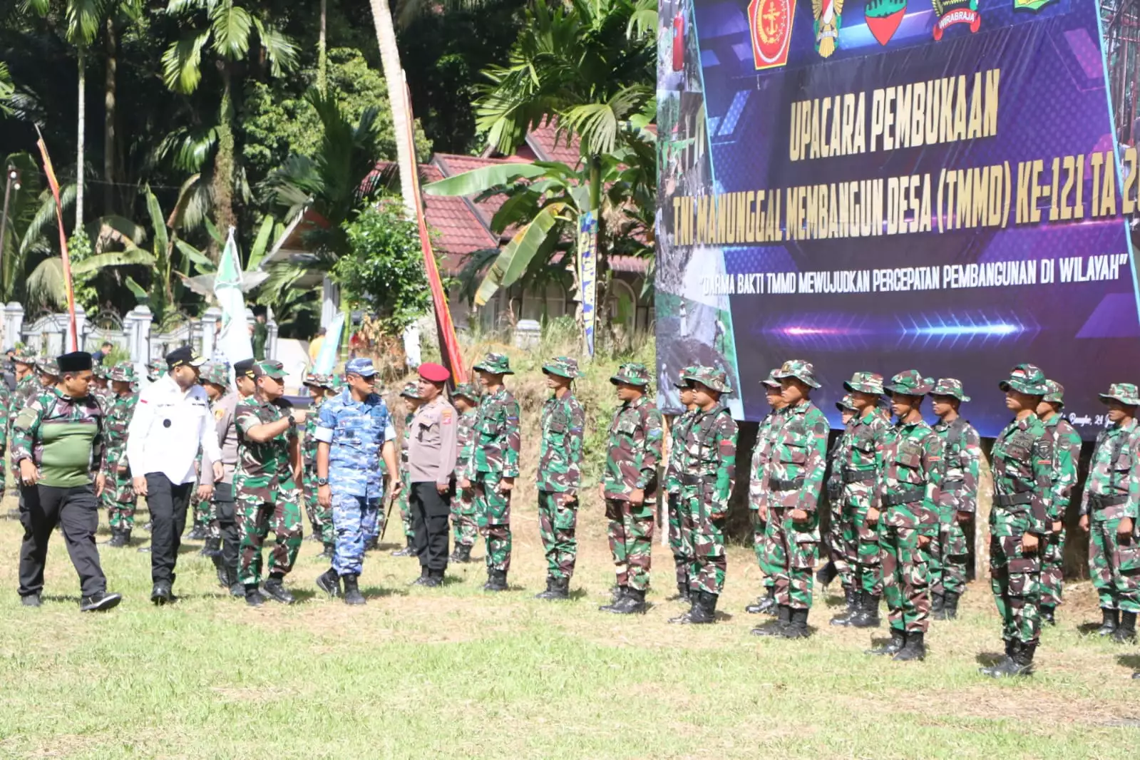 Danlanud Sut Hadiri Upacara Pembukaan TMMD Ke 121 TA 2024 Di Padang