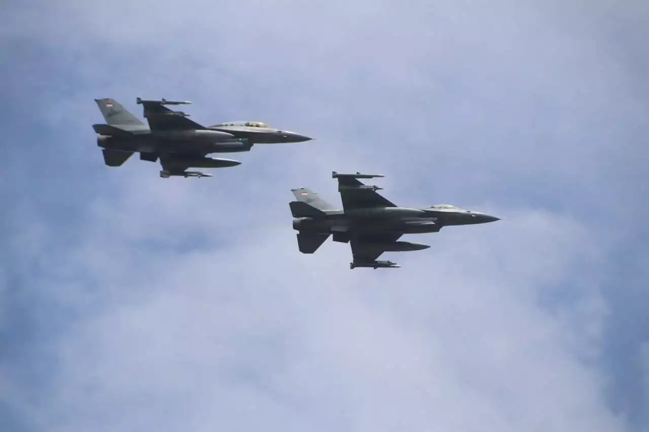 Satu Flight Pesawat F-16 Laksanakan Latihan Bersama TNI AU Dan US PACAF ...