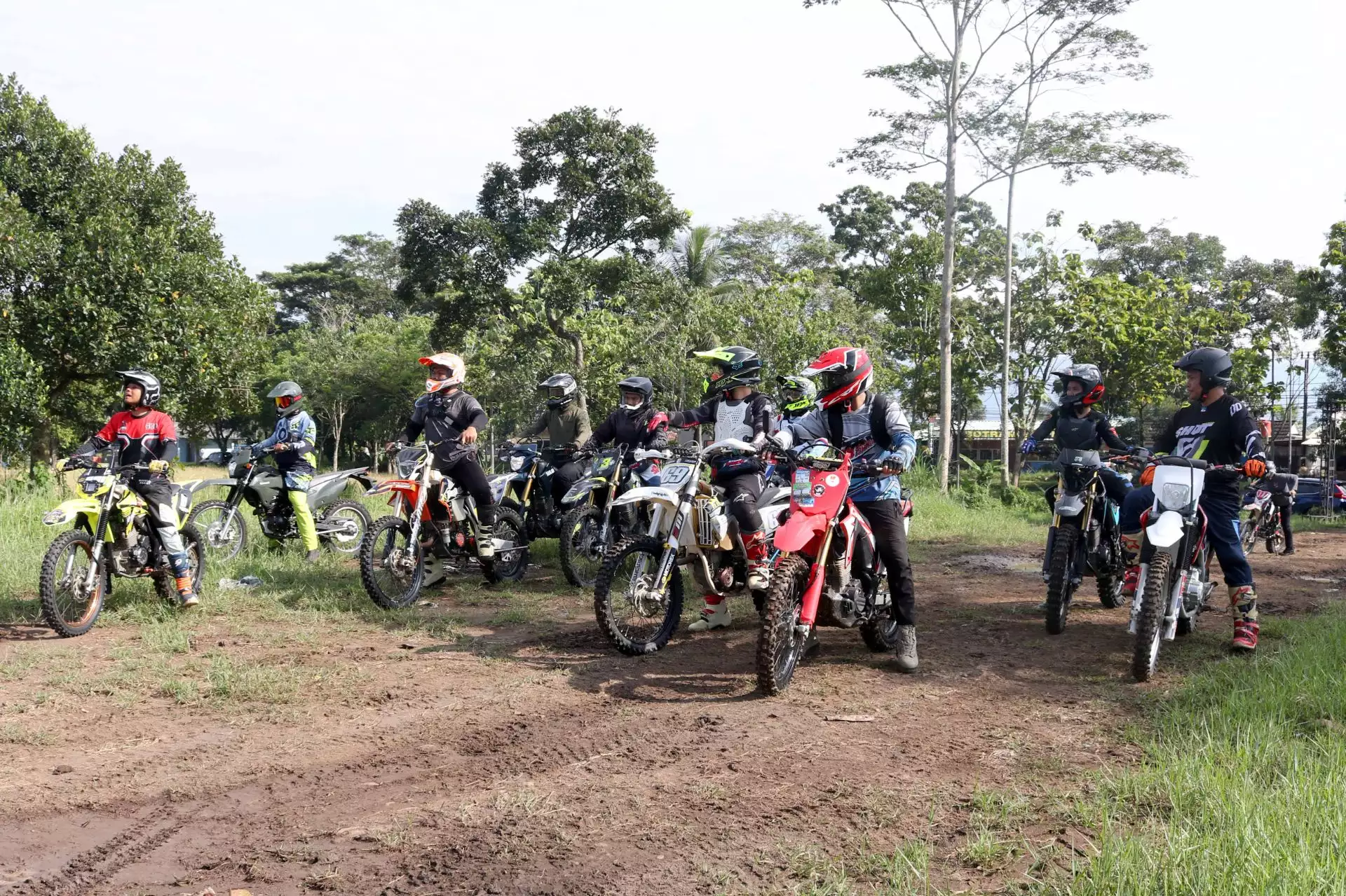 cara deposit slot via dana Olahraga Bersama Danwingdik 600/Kal yang Baru, Danlanud Wiriadinata Trabas Jalur offroad Tengah Kota Tasikmalaya