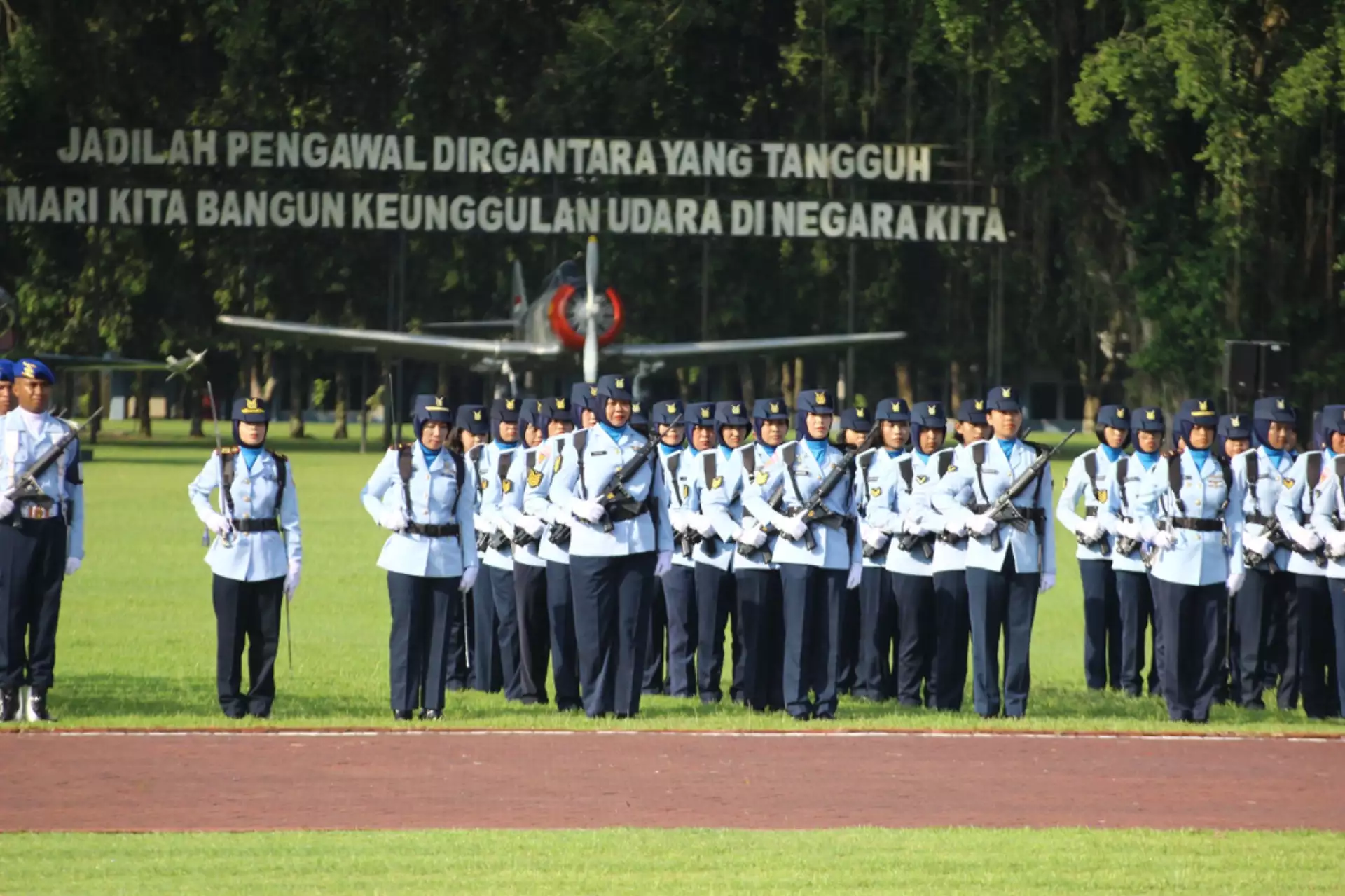 Personel Lanud Adi Soemarmo Berpartisipasi Ikuti Gladi Jelang Upacara