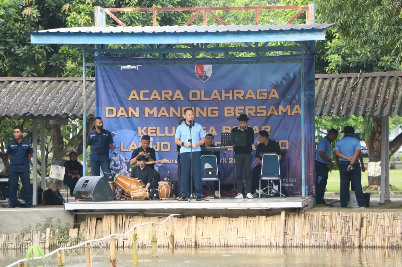 Komandan Lanud Adi Soemarmo Olahraga Dan Mancing Bersama Anggota